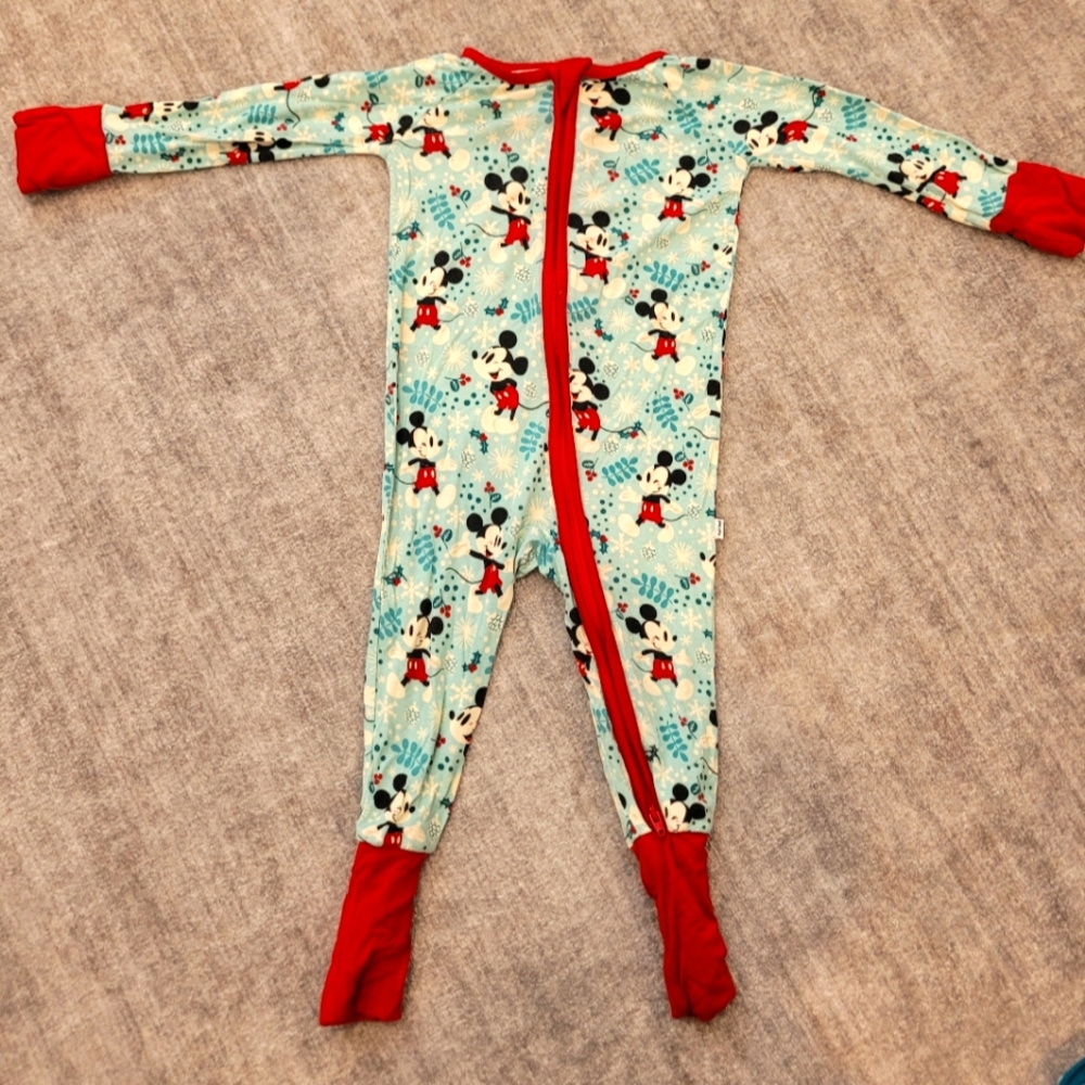 Little Sleepies Mickey Wonderland Zippy